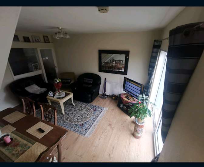 Ravel's room