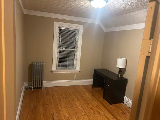 Craig R Harmaty's room