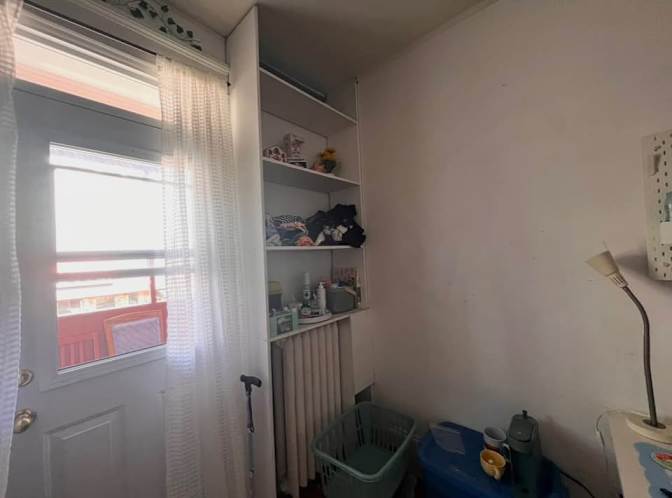 Sydney's room