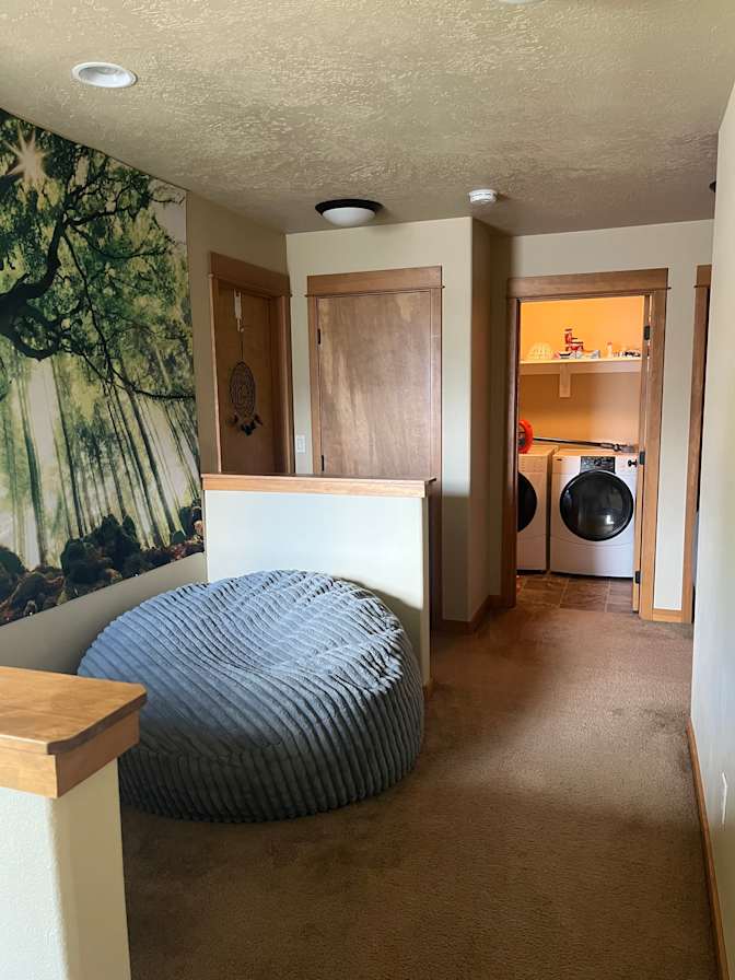Jenny's room