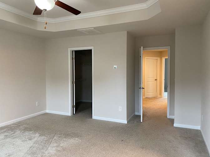 Alcove Rooms's room