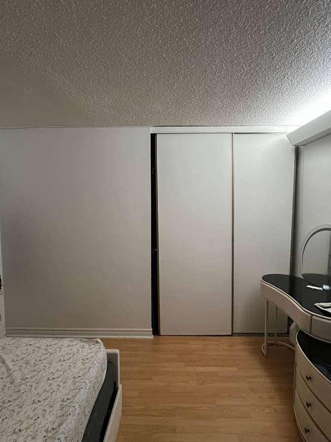 Jenny's room