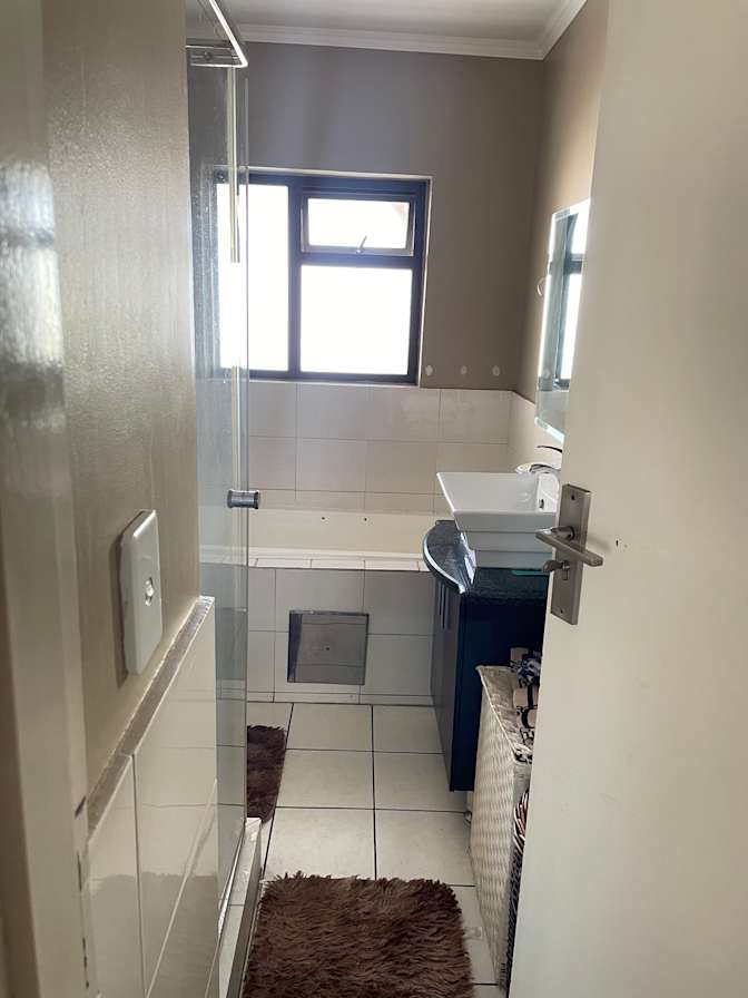 Nelisiwe Mlotywa's room
