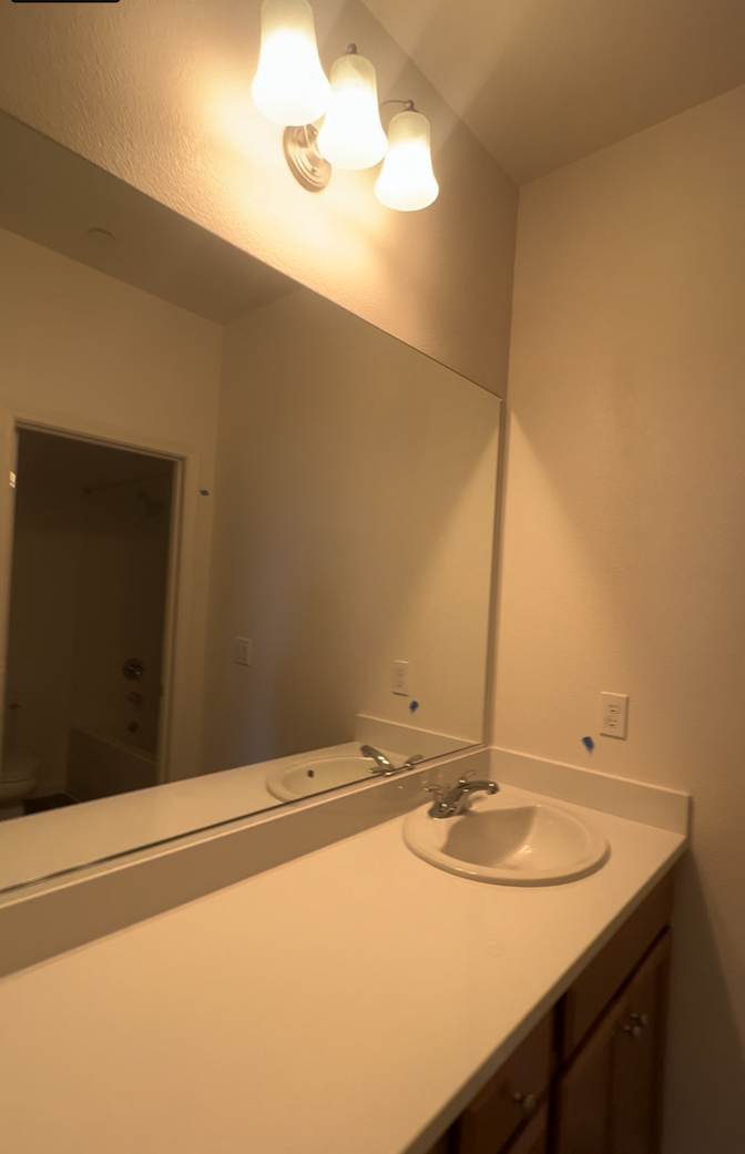 Jin's room