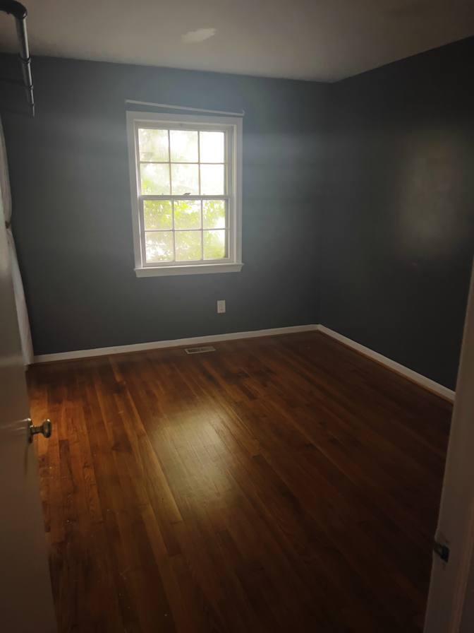 J.c. Cloonan's room