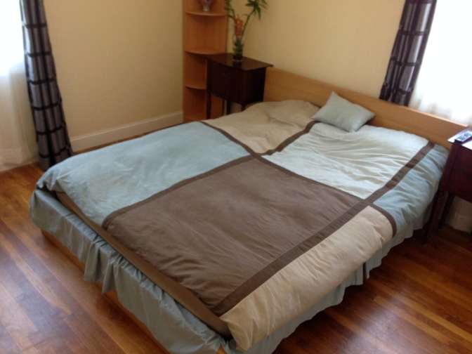 leo's room