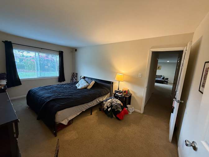 Naomi's room
