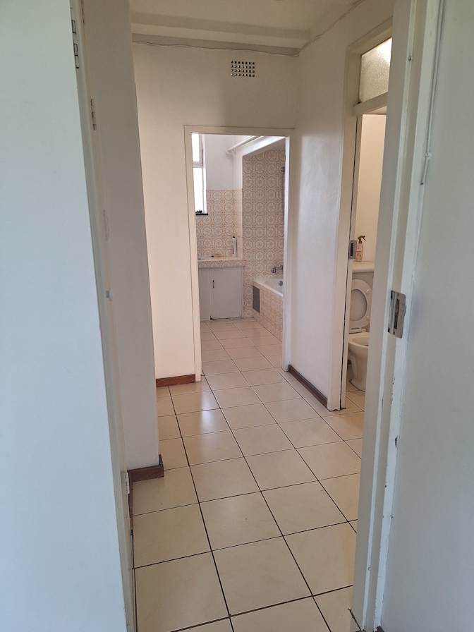 Thabani's room