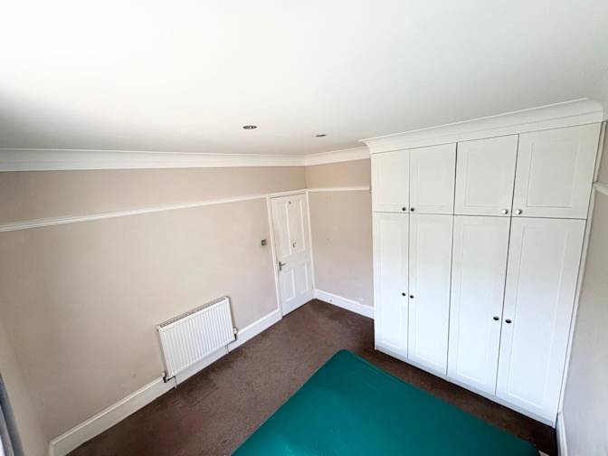 Mo's room