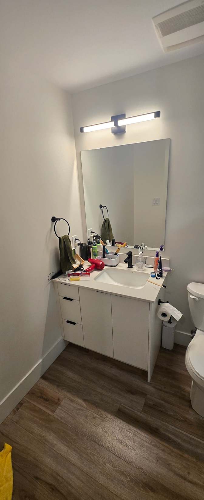 Varun's room