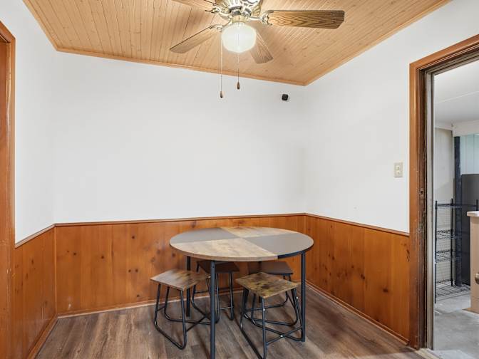RoomWise's room