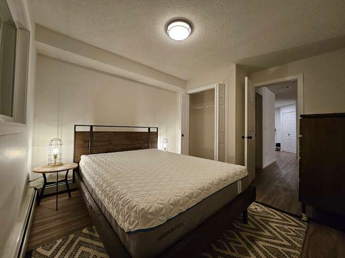 Darren's room
