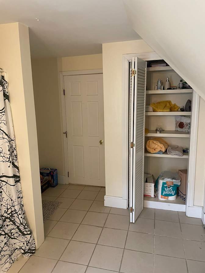 Max's room