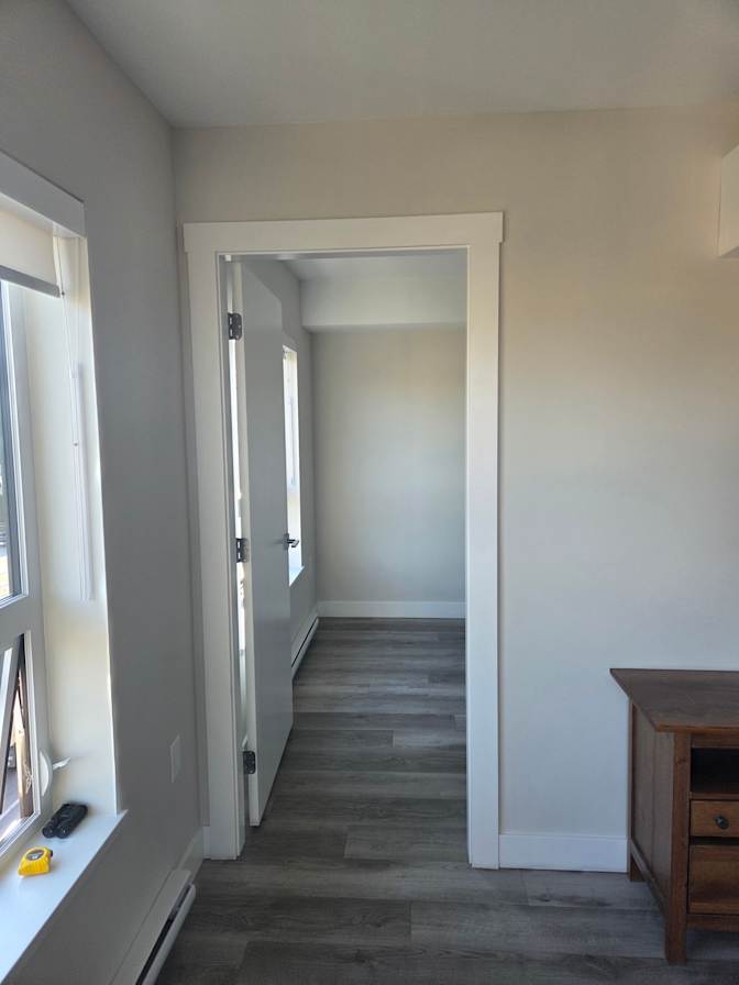 Levi's room