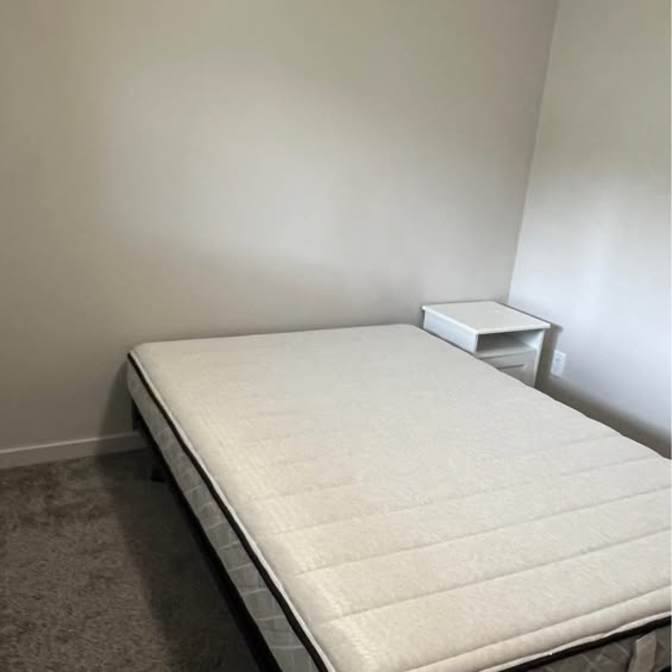 Nzallah's room