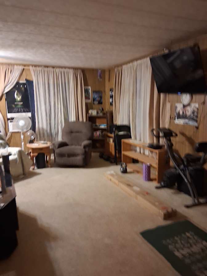 Richard A Elsman's room