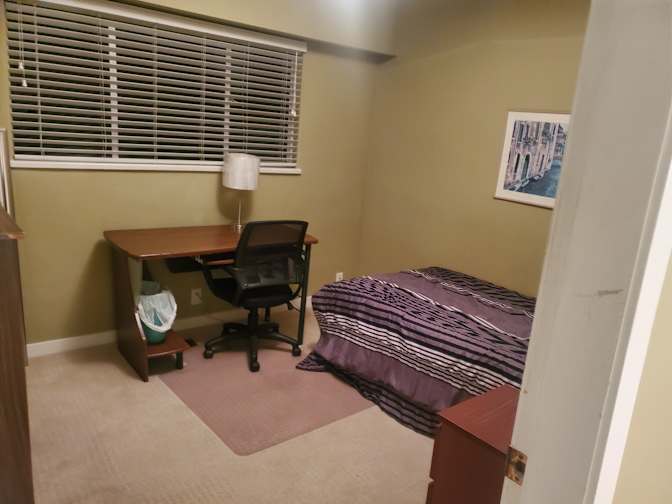 Usman/Manny's room