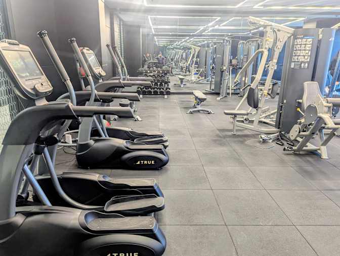 Furnished Room's room