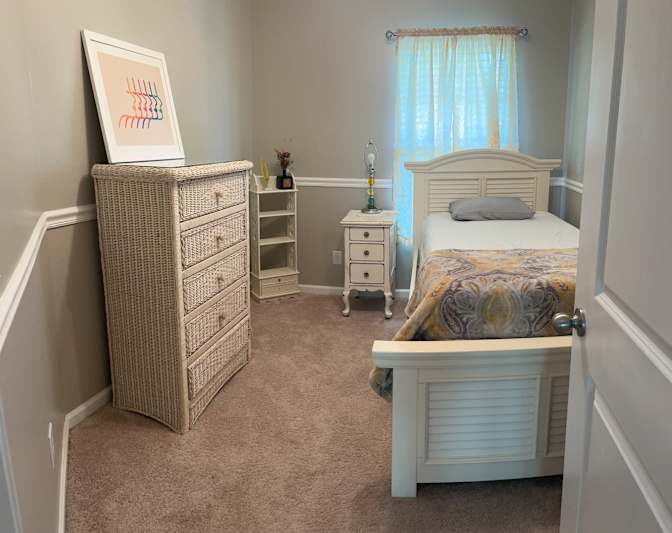 Room for Rent's room