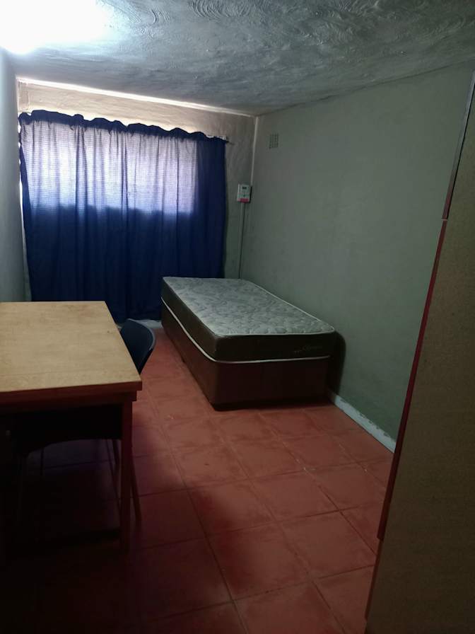 Zinhle's room