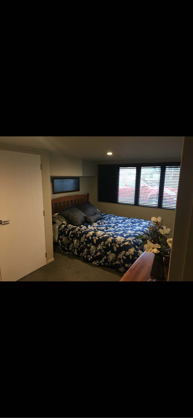 Mark Walls's room
