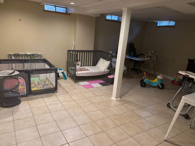 Deepanshi Thakran's room