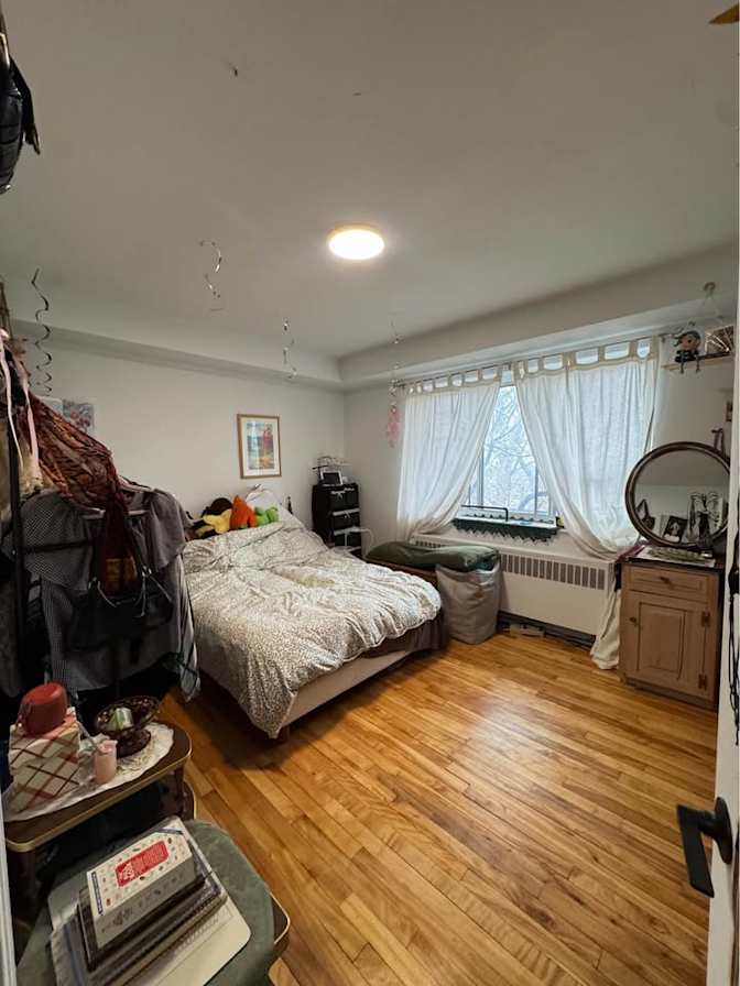 Toni's room
