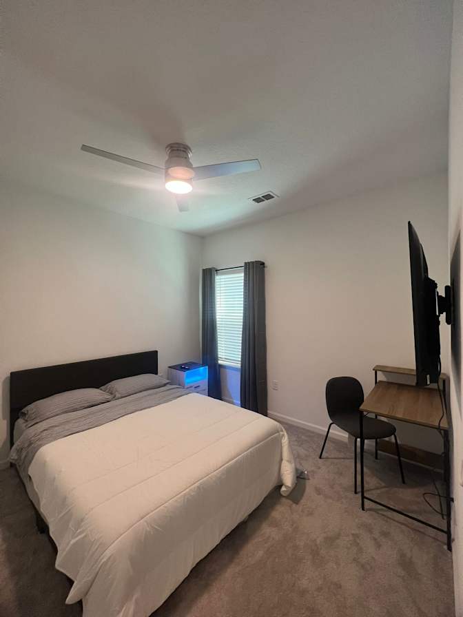 Kristofer's room