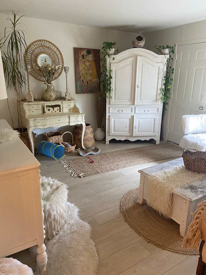Latisha hayden's room