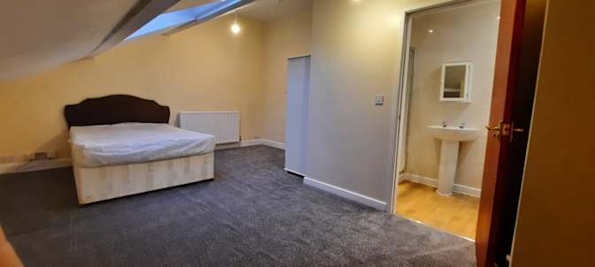 Arbab's room
