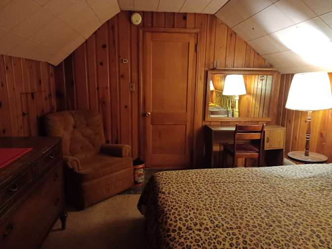Ron's room
