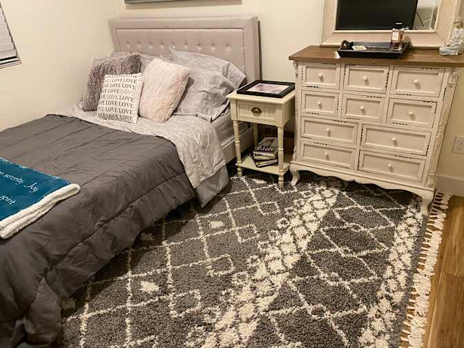 Anna's room