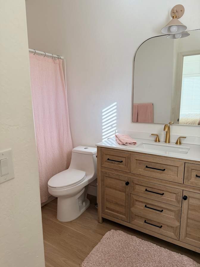Karen Pavone's room