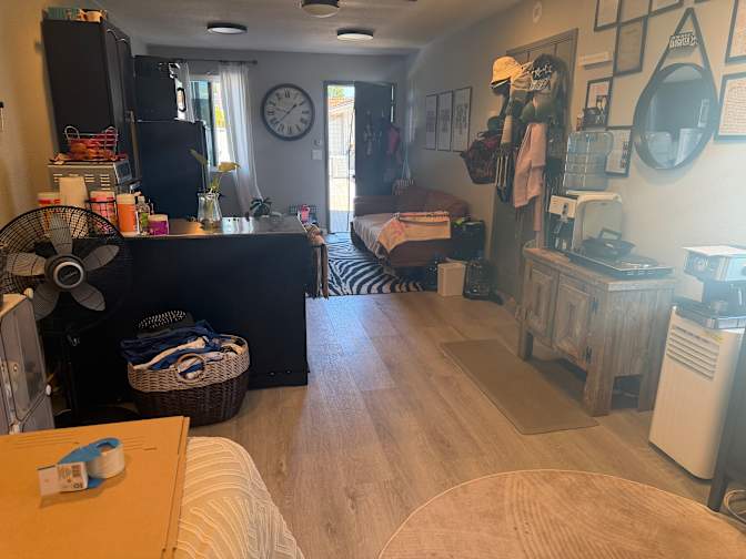 Lindsay Matthews's room