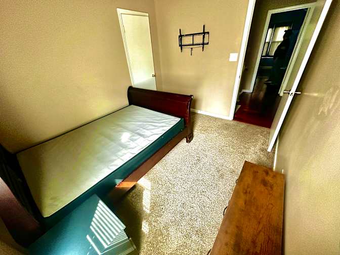 Andrew's room