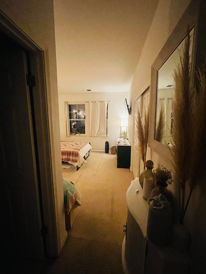 Ali's room