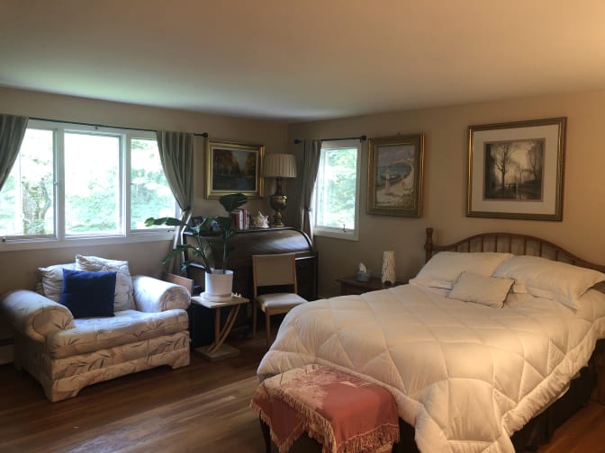 Sandra Lowenthal's room