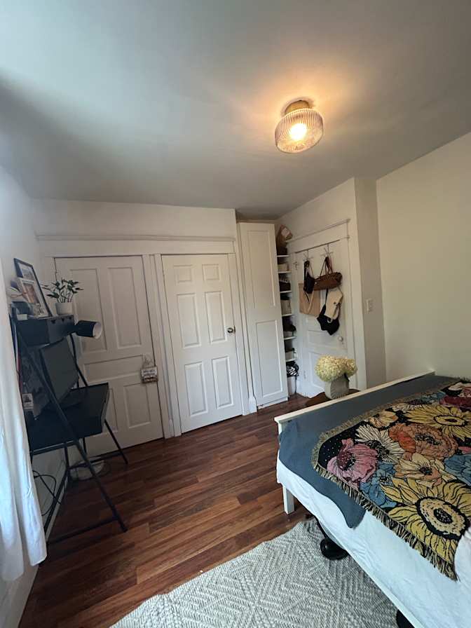 Rhiannon's room