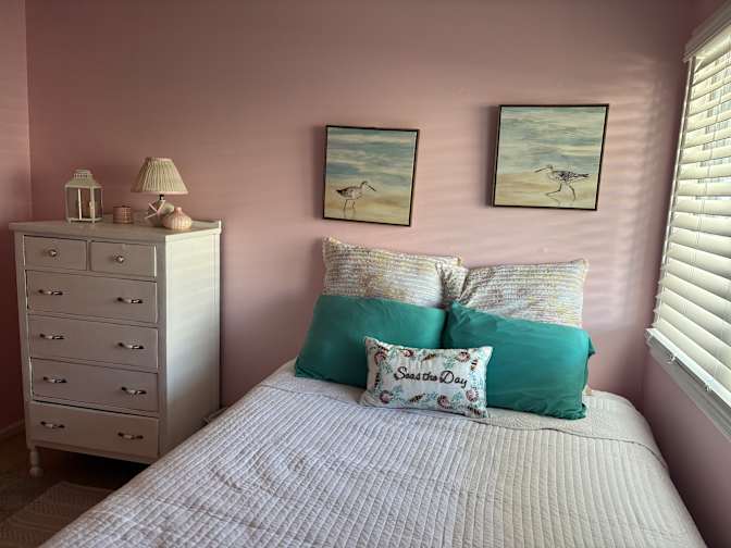 Carolyn's room