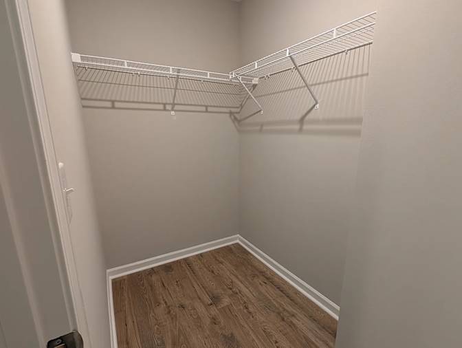 Alcove Rooms's room