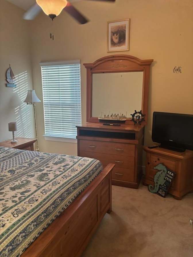 Linda Alonso's room