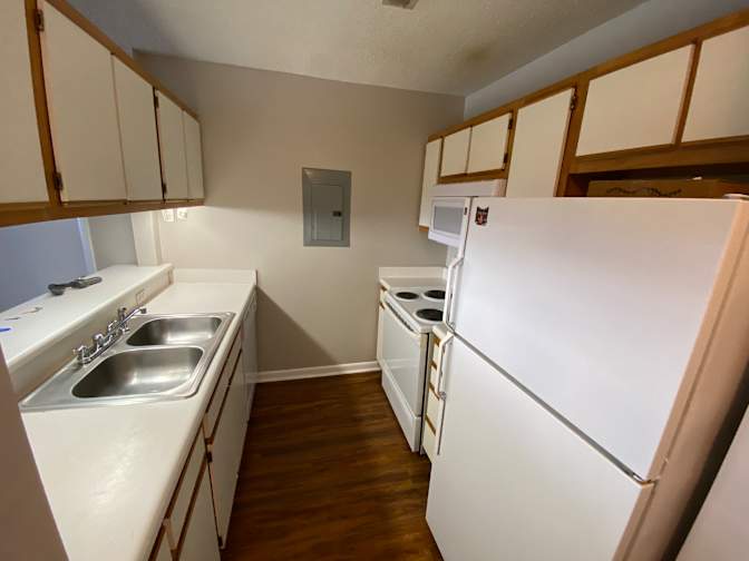 Alcove Rooms's room