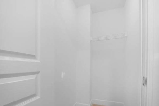 Achyut's room