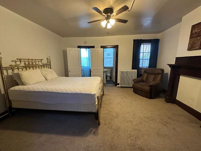 Rose Tekcan's room