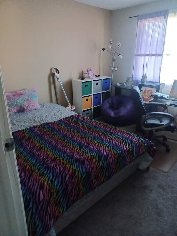 Tammy's room