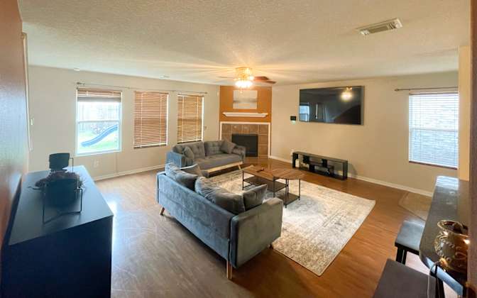 CONVENO GROUP's room