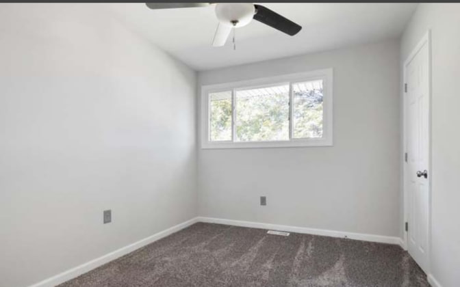 Nicole B's room
