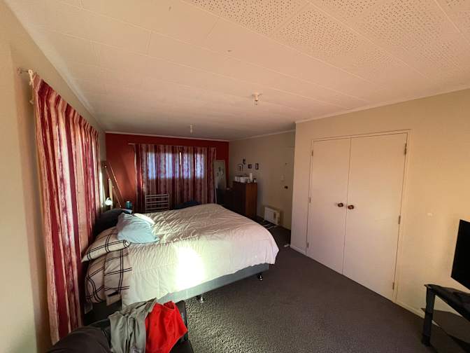 seb's room