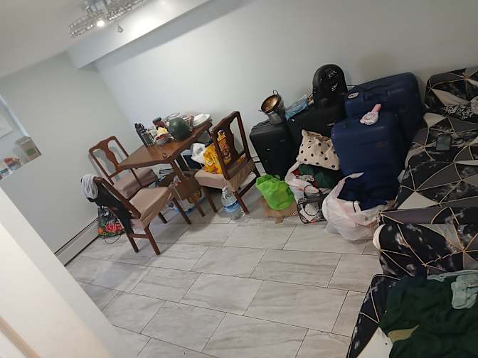 Amsha Mahfooz's room