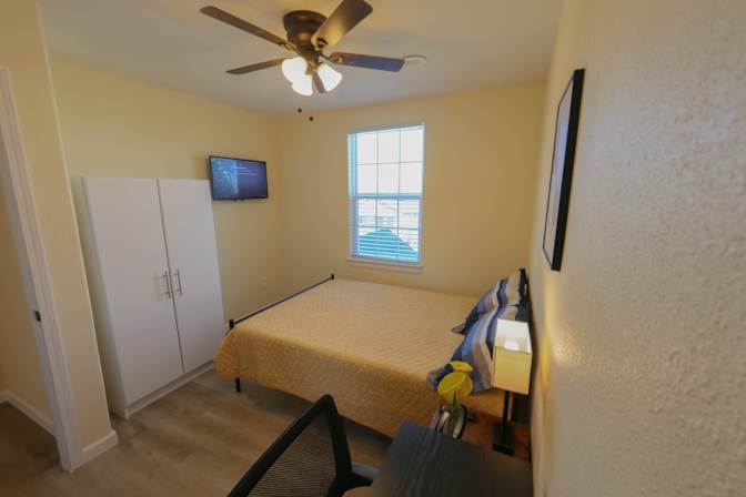 PadSplit's room
